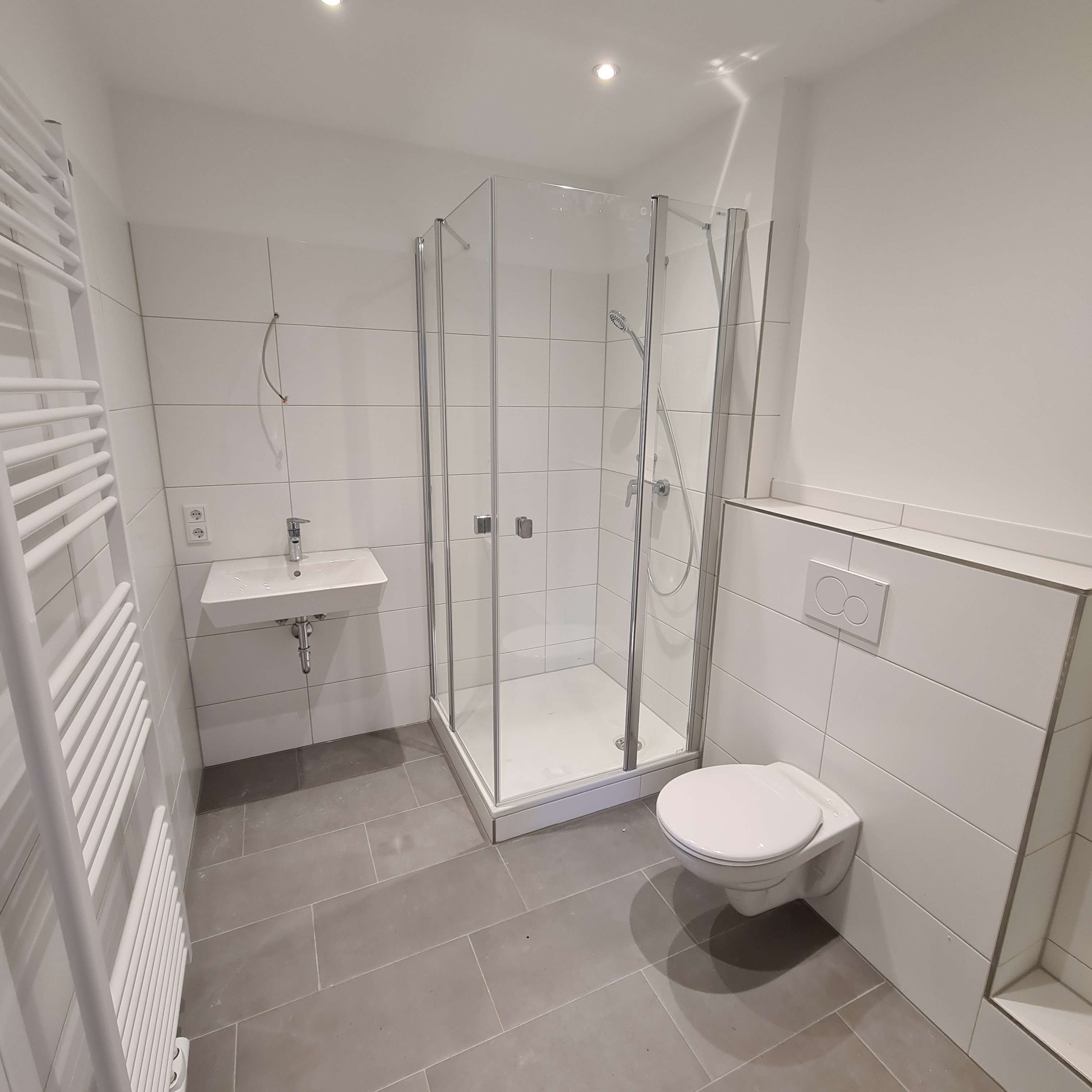 Sehnde // schöne helle 2-Zimmer-Wohnung (108)